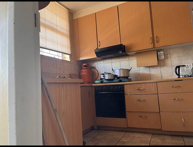 2 BEDROOM APARTMENT FOR SALE IN FLORIDA